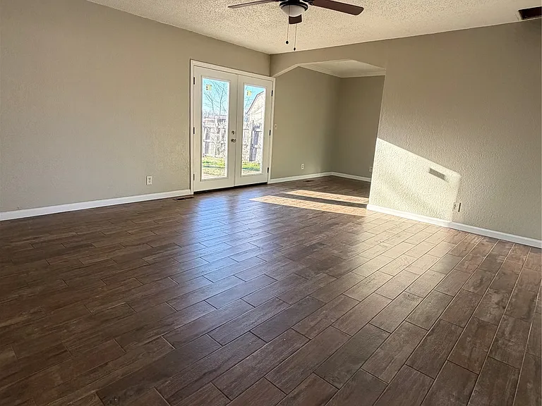 3354 S 124th East Ave — Photo 4