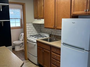 805 Fairmont Ave APT D, Madison, WI 53714