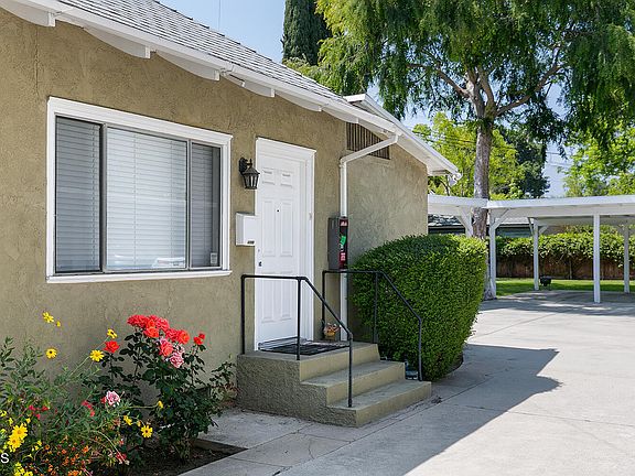 4th image of 1103 E Orange Grove Blvd