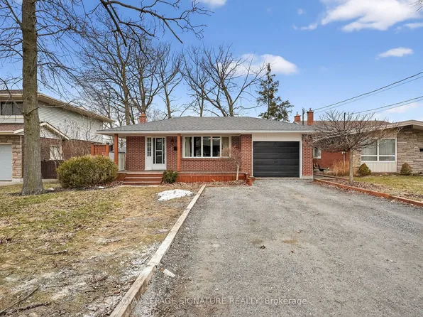 55 Burness Dr, Saint Catharines, ON L2P 1J4