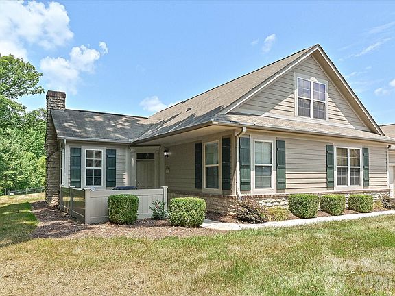 3rd image of 3520 S Bank Ct