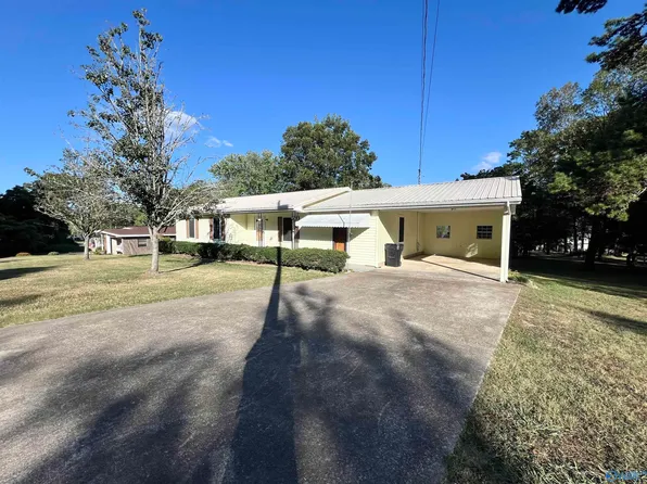 1811 Forest Ave NW, Fort Payne, AL 35967