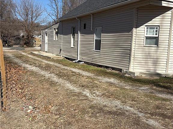 5th image of 805 Mason Ave