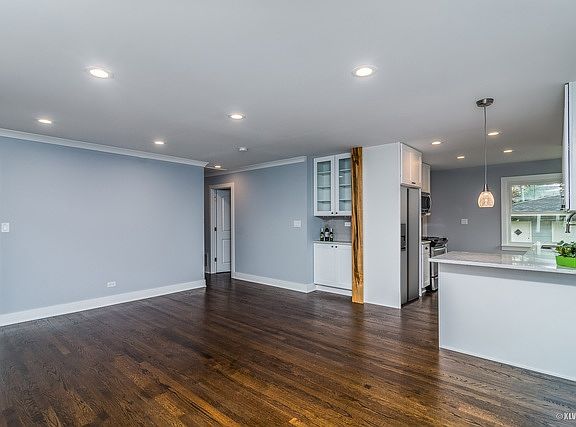 4th image of 4908 Cypress Dr