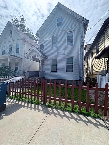 14 Vine St #22 Photo 1