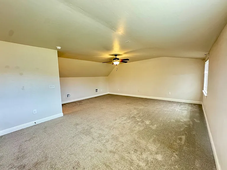 17225 Ridgewood Dr — Photo 25
