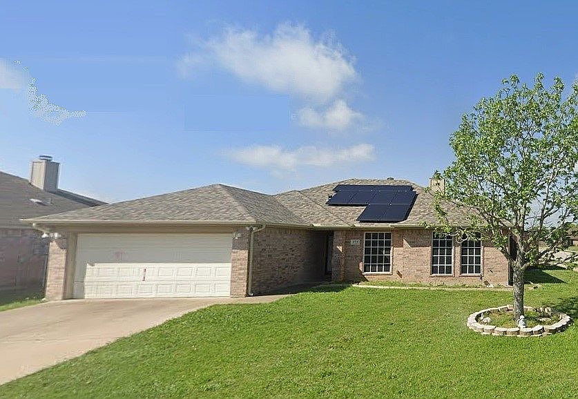 1st image of 959 Aaron Dr