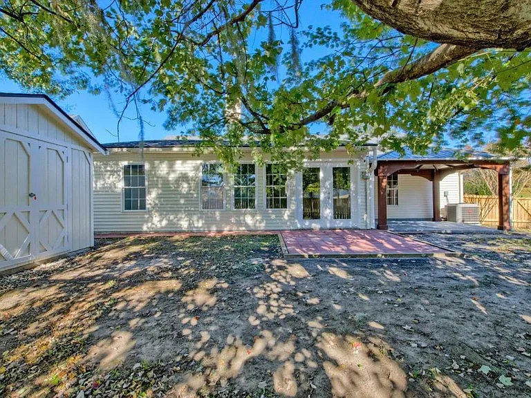 7186 Windmill Creek Rd — Photo 40