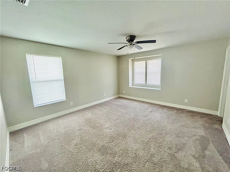 8041 Allamanda Ct — Photo 18