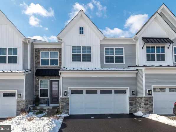 3202 Wier Dr W #W, Warrington, PA 18976