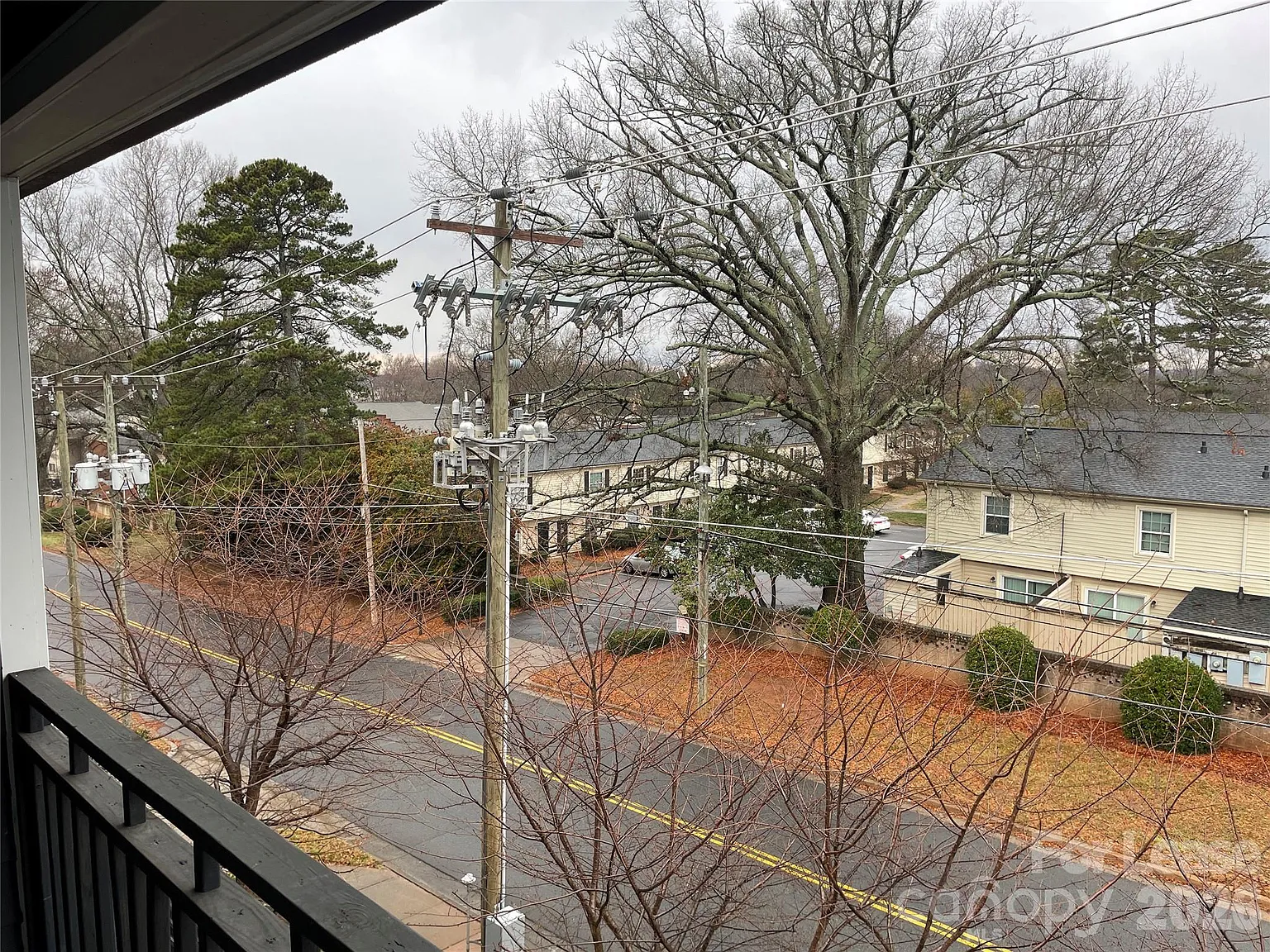 Cotswold Springs — Photo 4