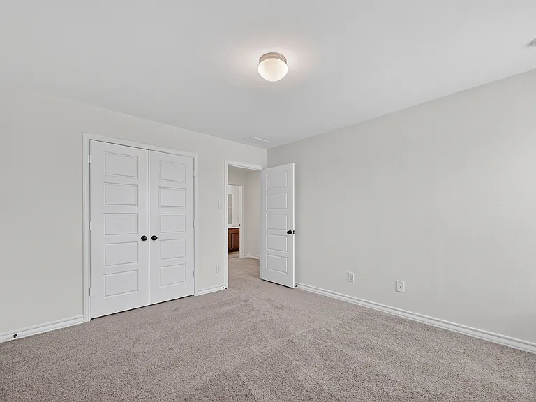 1567 Dukeswood Dr — Photo 9