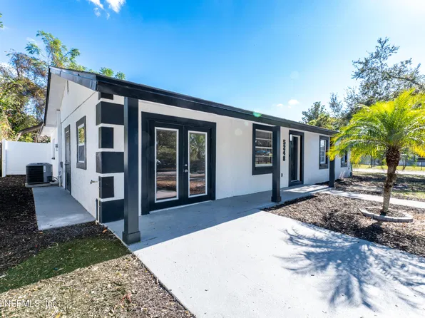 5248 KING Street, Zephyrhills, FL 33542