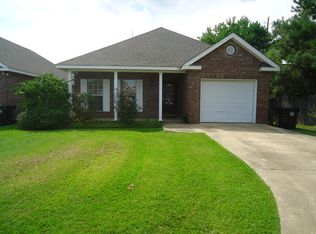 13 Westerly Dr, Hattiesburg, MS 39402
