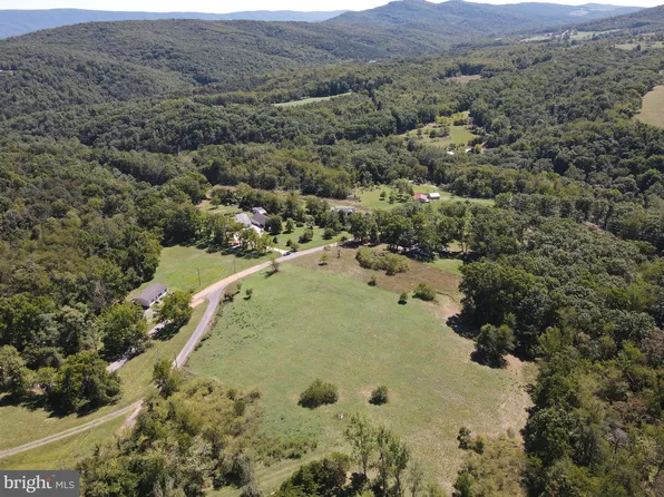 Cherry Dr, Romney, WV 26757