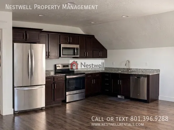 10598 S Lake Terrace Ave, South Jordan, UT 84009