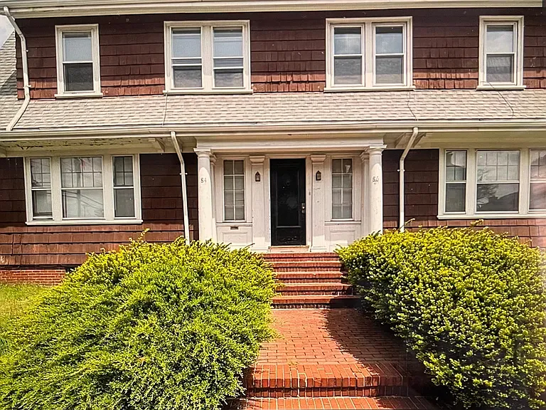 84 S Angell St #3C — Photo 2