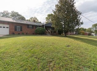 3405 Pine Valley Rd, High Point, NC 27265