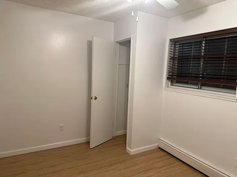 179 Eltingville Blvd #1 — Photo 11