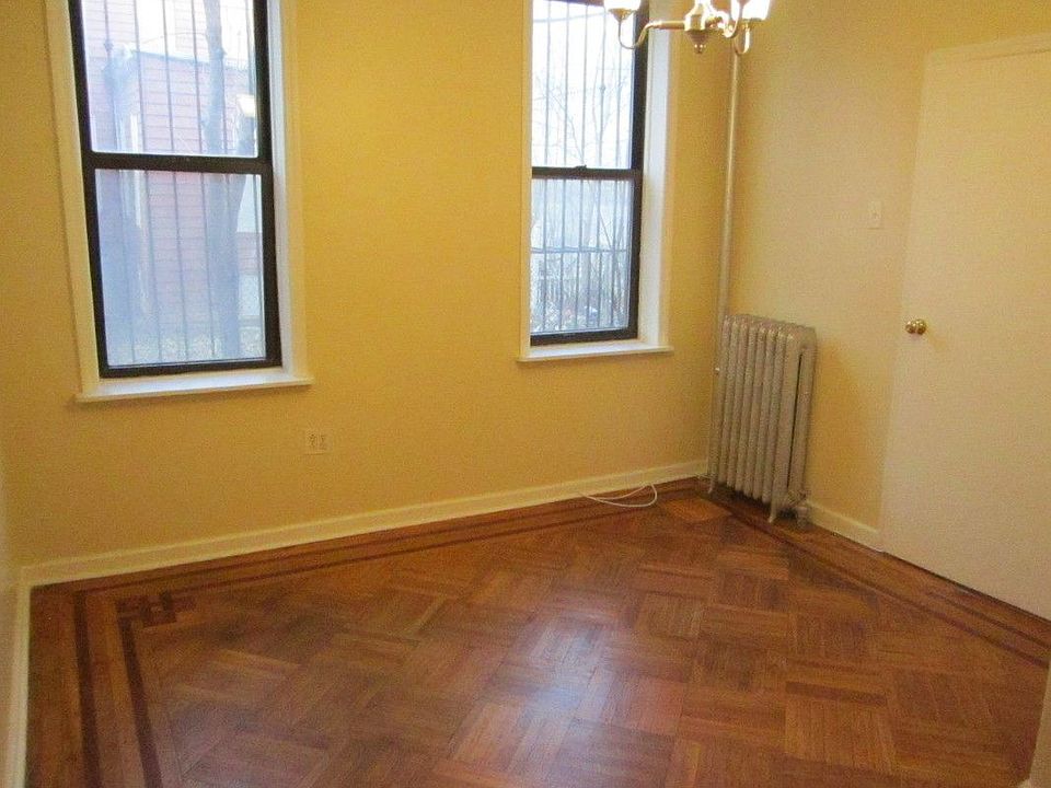 1st image of 107 Van Buren St #A3