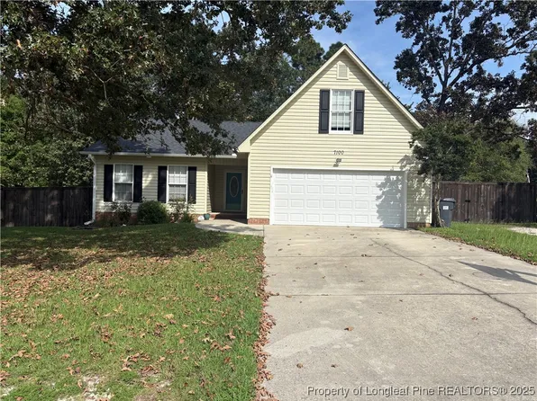 7100 Lytteton Dr, Fayetteville, NC 28311