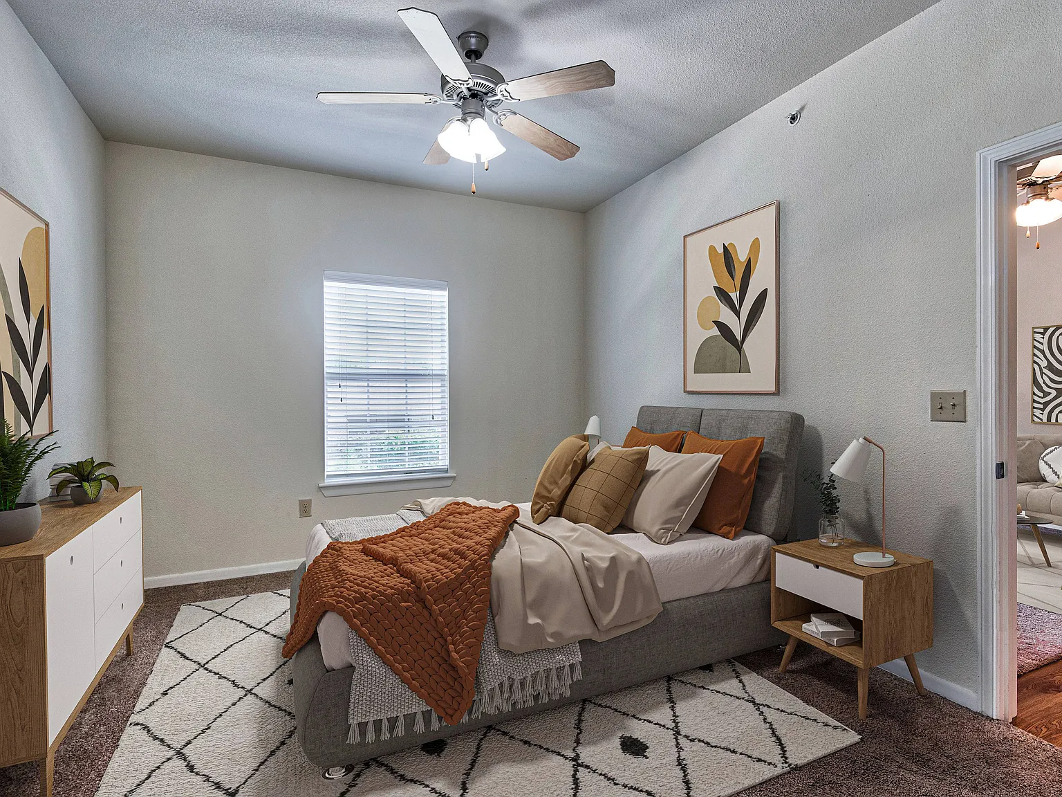 Cypress Bend Village Apartments — Photo 3