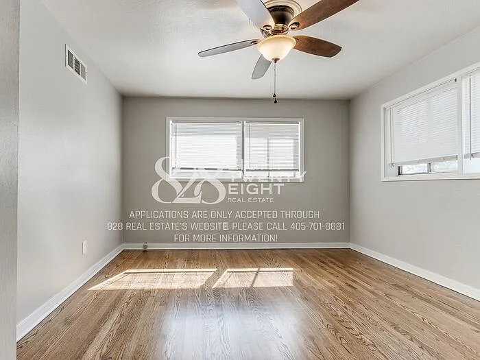 121 Gill Dr — Photo 24