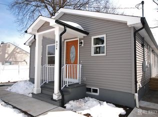 824 Drake Ave, Middlesex, NJ 08846