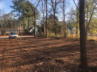 Pinewood Dr, Minnesott beach, NC 28510