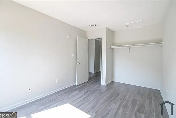 3158 Olive Tree Ct — Photo 12