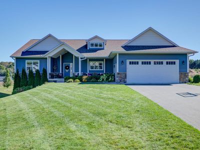 278 Farm Ln, Traverse City, MI, 49696