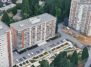 2012 Fullerton Ave #202, North Vancouver, BC