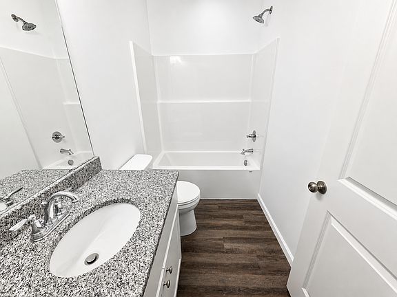 4th image of 3625 Meadow Sage Ct SE