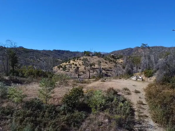15552 Gamblers Gulch Rd, Shasta, CA 96087