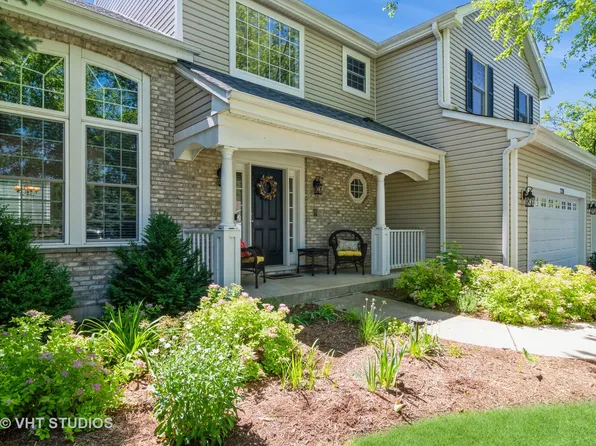 228 Mill St, Batavia, IL 60510