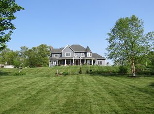 92 Smith Farm Rd, Amston, CT 06231