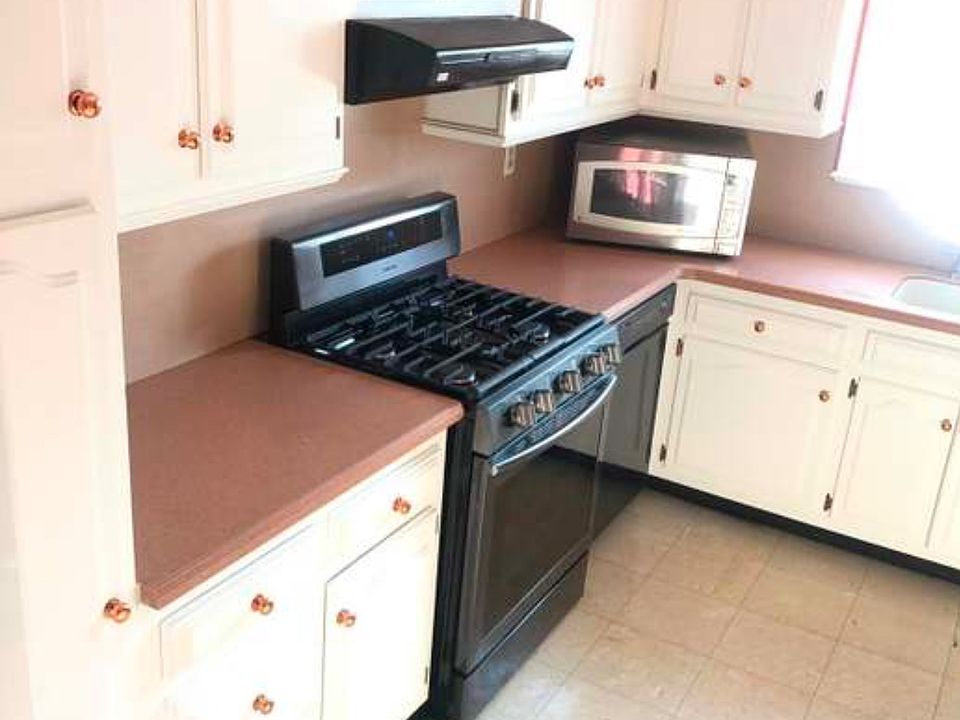 1st image of 246 Ada Dr Floor 1