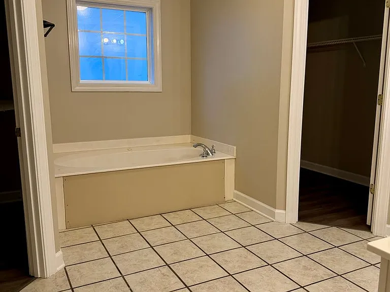 281 Foxworth Dr — Photo 17