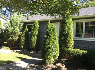 23 Allen Dr, Allentown, NJ 08501