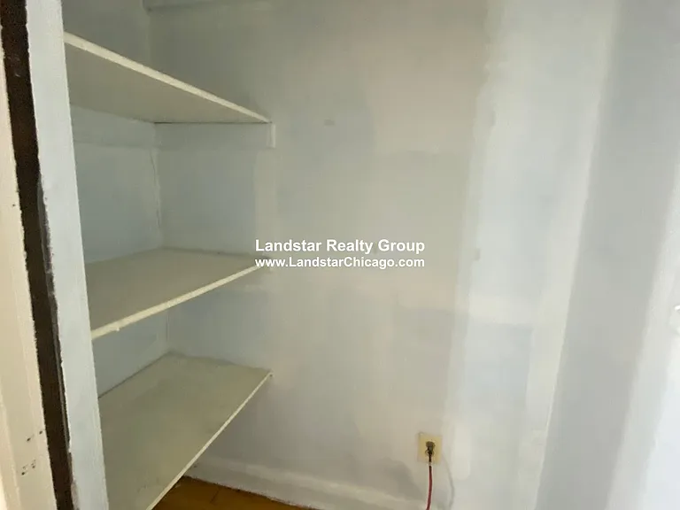 4929 N Whipple St #1W — Photo 7