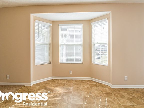 5th image of 5067 Boyd Dr