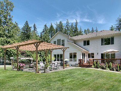 1st image of 6498 NE Justin Ct