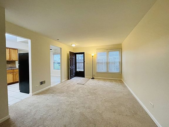 5th image of 8R Fernwood Dr #8R