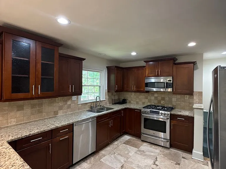 3927 Sharon View Rd — Photo 6