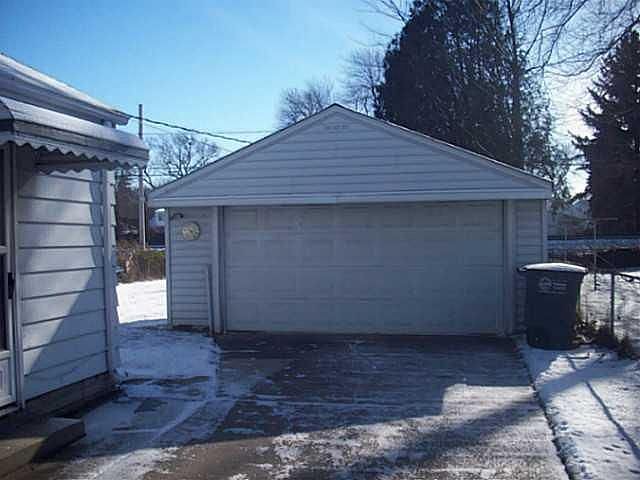 2nd image of 1277 Opal St