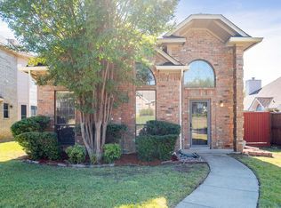 1128 Emily Ln, Carrollton, TX 75010