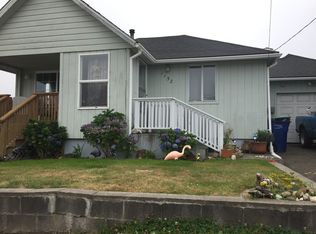 1152 SW 16th St, Lincoln City, OR 97367