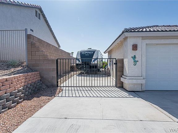 4th image of 2150 E Amber Dr