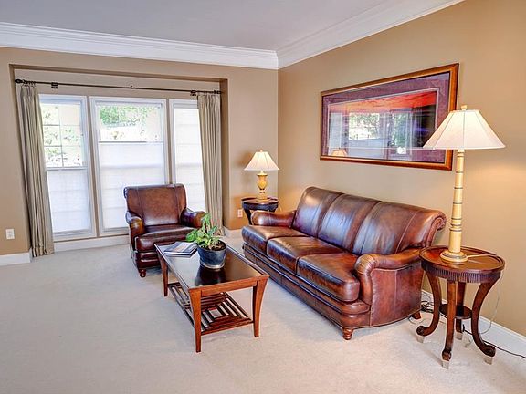 5th image of 1724 Heritage Lake Dr