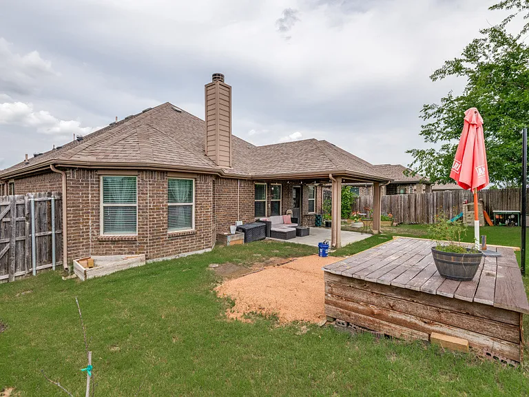 309 Acadia Ln — Photo 24